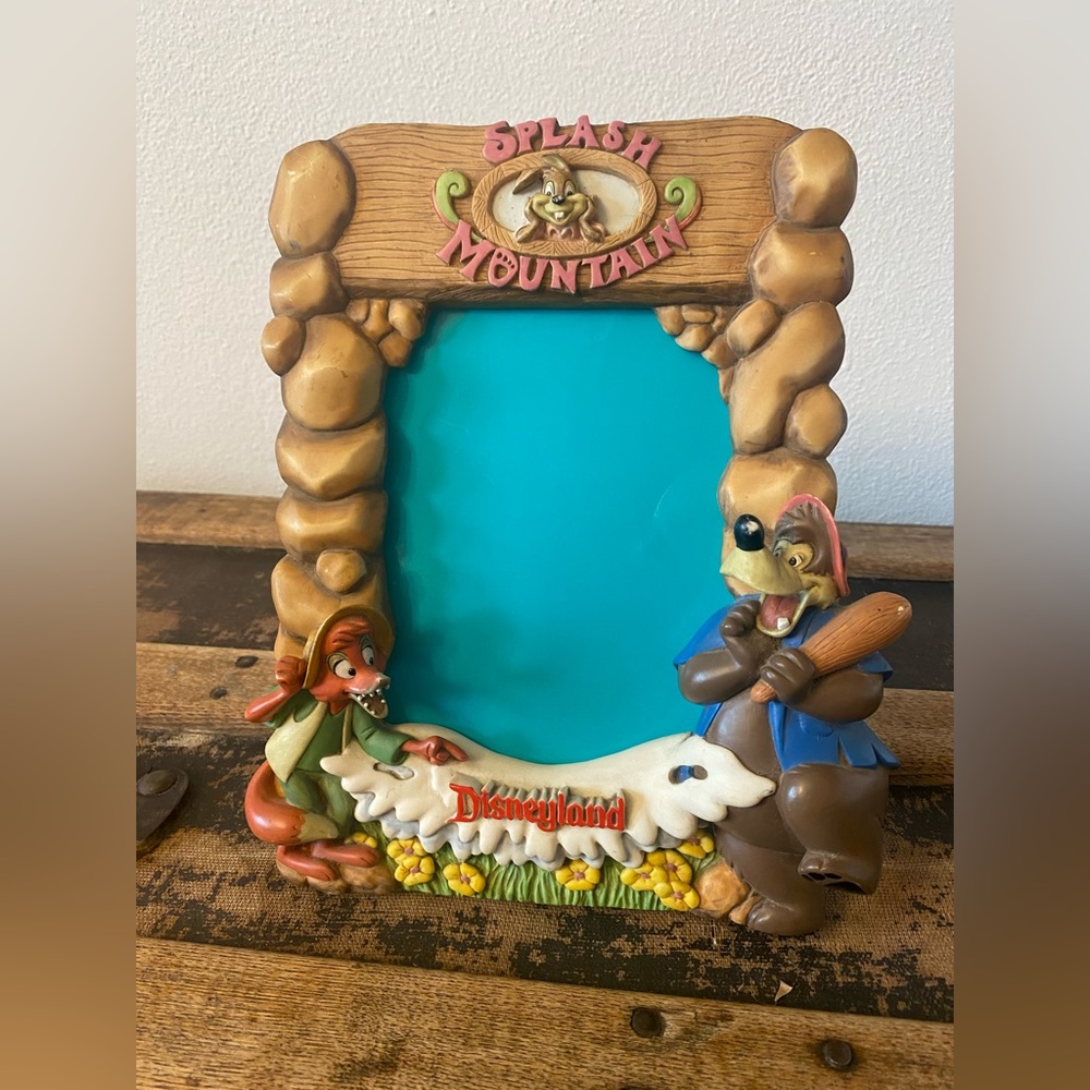 Disneyana retired Splash Mountain picture frame
